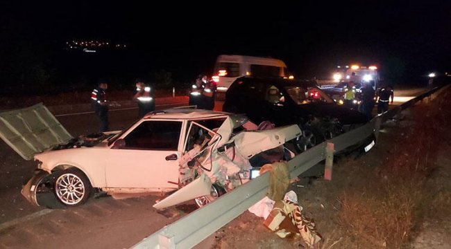 Amasya'da otomobiller çarpıştı: 3 yaralı