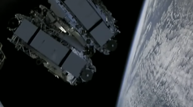 SpaceX, 60 internet uydusunu daha uzaya gönderdi