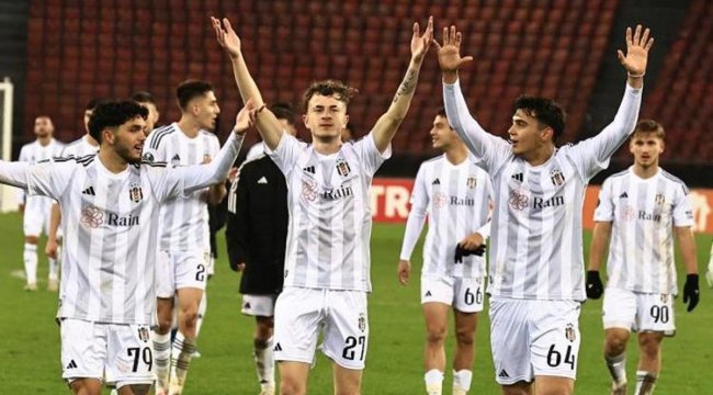 Beşiktaş'ta yokluktan çıkan mucizeler! 6 genç futbolcu, İsviçre'ye gelemeyen 17 ismi aratmadı