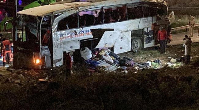 Son dakika... Mersin'de korkunç kaza! Yolcu otobüsü devrildi: 9 ölü, 30 yaralı