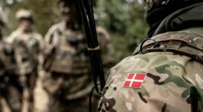 Danimarka'dan bir ilk... Kadınların zorunlu askerliğe dahil edilmesi planlanıyor