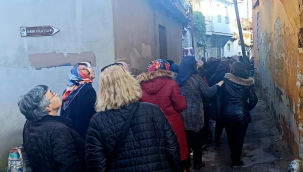 Kadınlar adım adım Manisa'yı geziyor