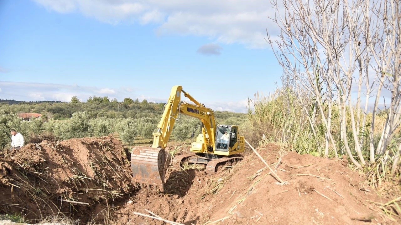 Manisa'da dere temizliği seferberliği