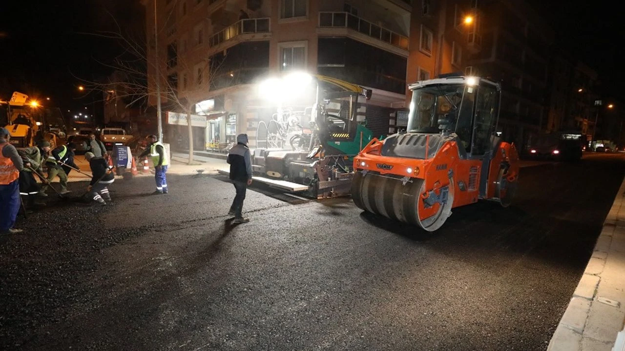 Menderes'te asfalt çalışmaları tam gaz!