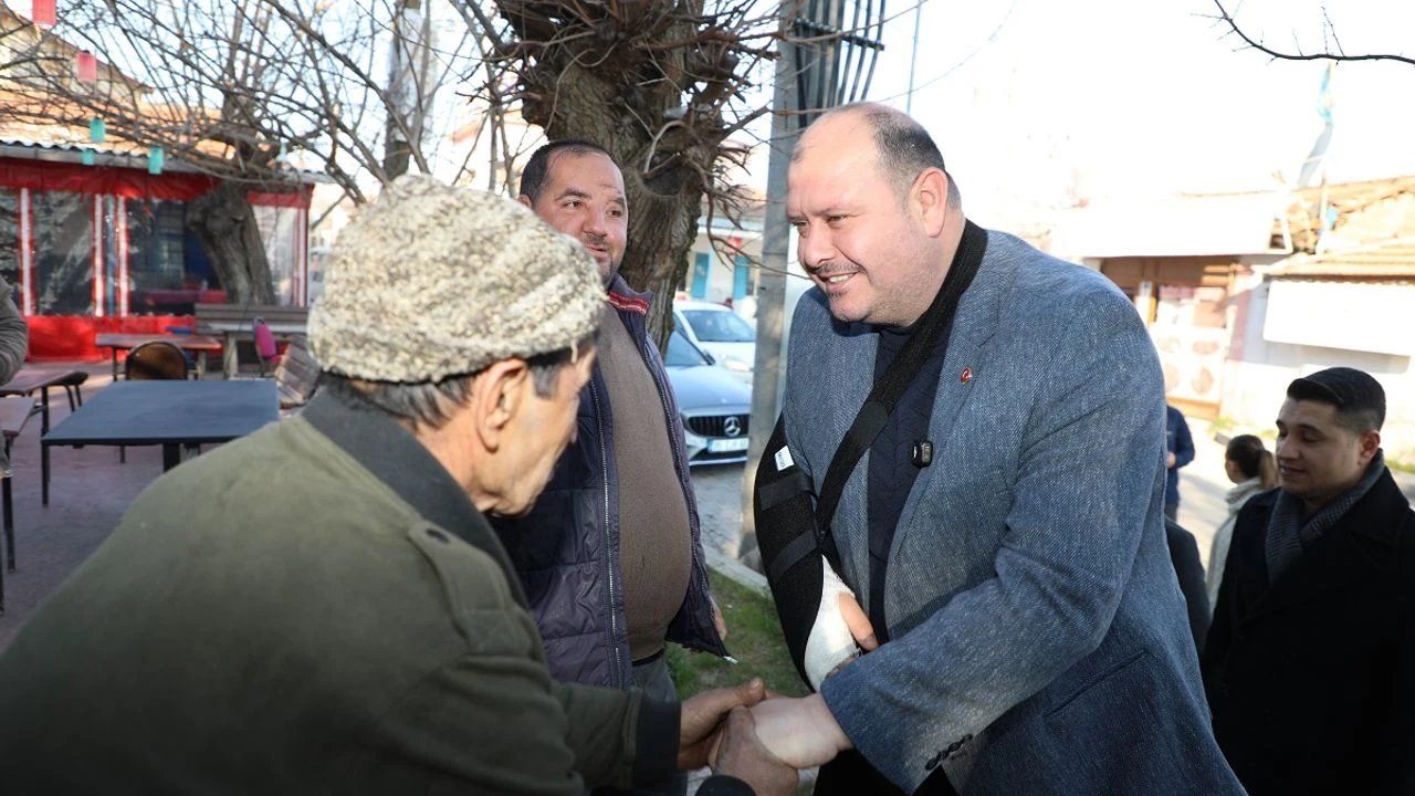 Başkan Çiçek sahaya indi... Sorunları dinledi!