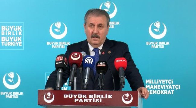 DEM Parti'nin 'Öcalan' açıklamasına "Hayırdır efendiler" çıkışı: Mustafa Destici ateş püskürdü