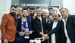 İzmir Barbaros Spor Yeni Sezonu Görkemli Bir Geceyle Açtı