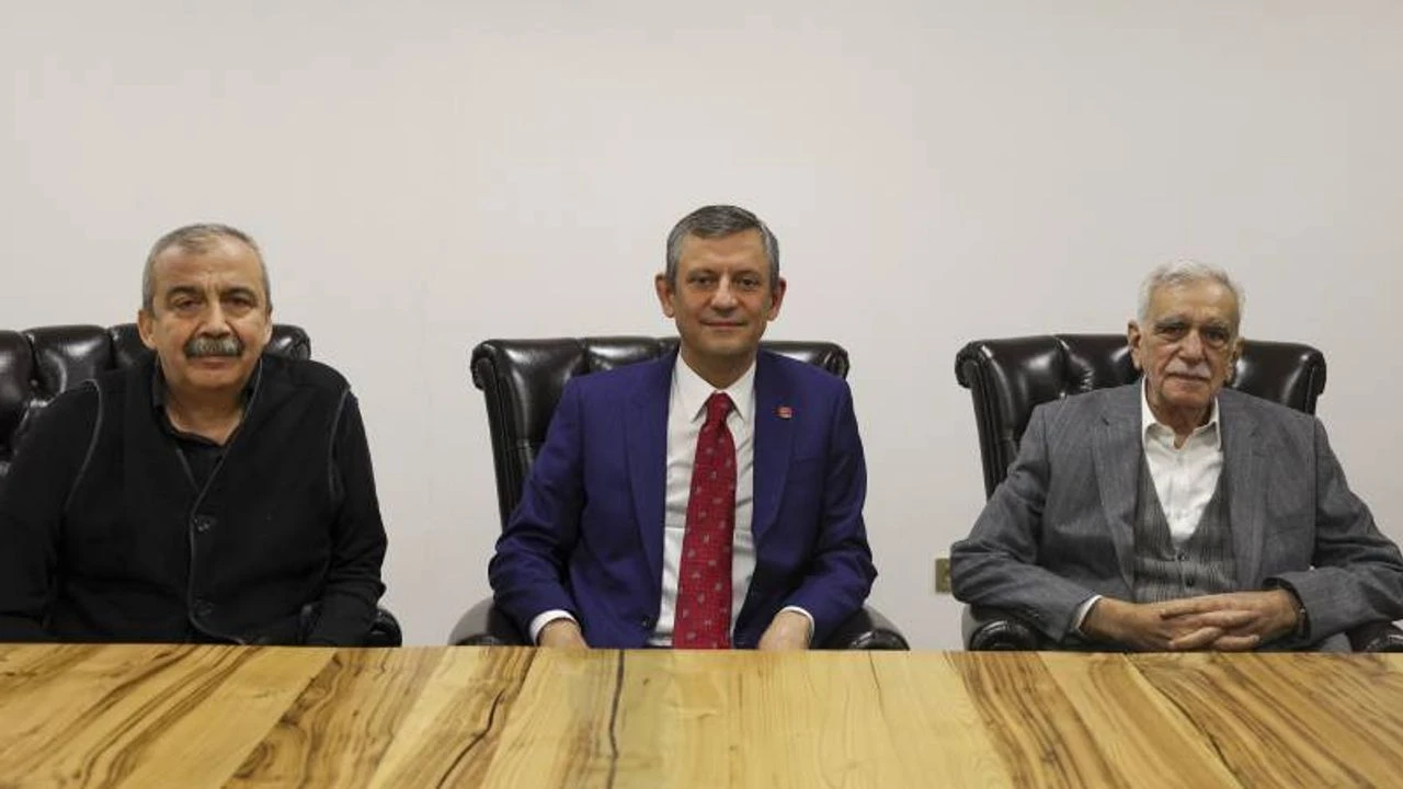 Özgür Özel'den Ahmet Türk'e ziyaret