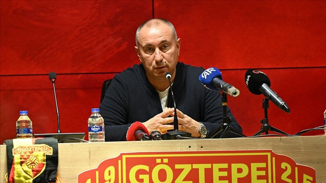 Stoilov'dan Romulo'ya eleştiri