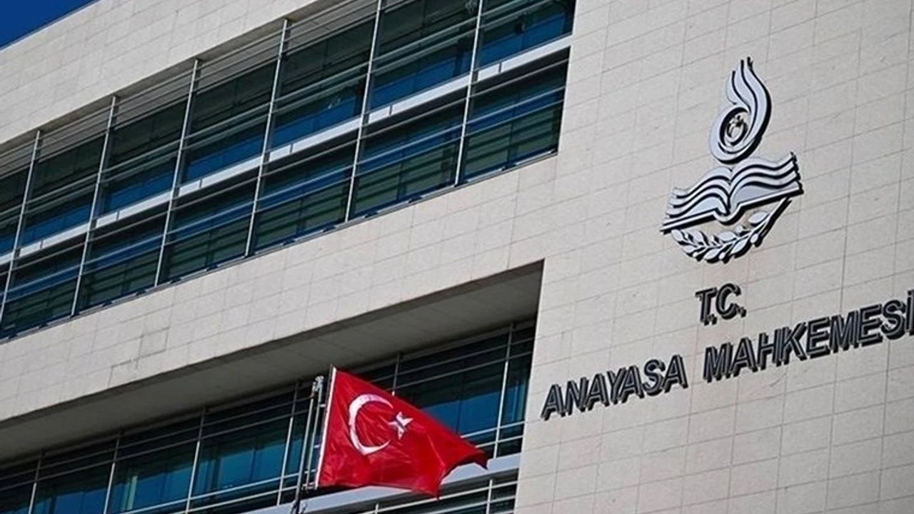 6 siyasi partiye mali denetim kararı!