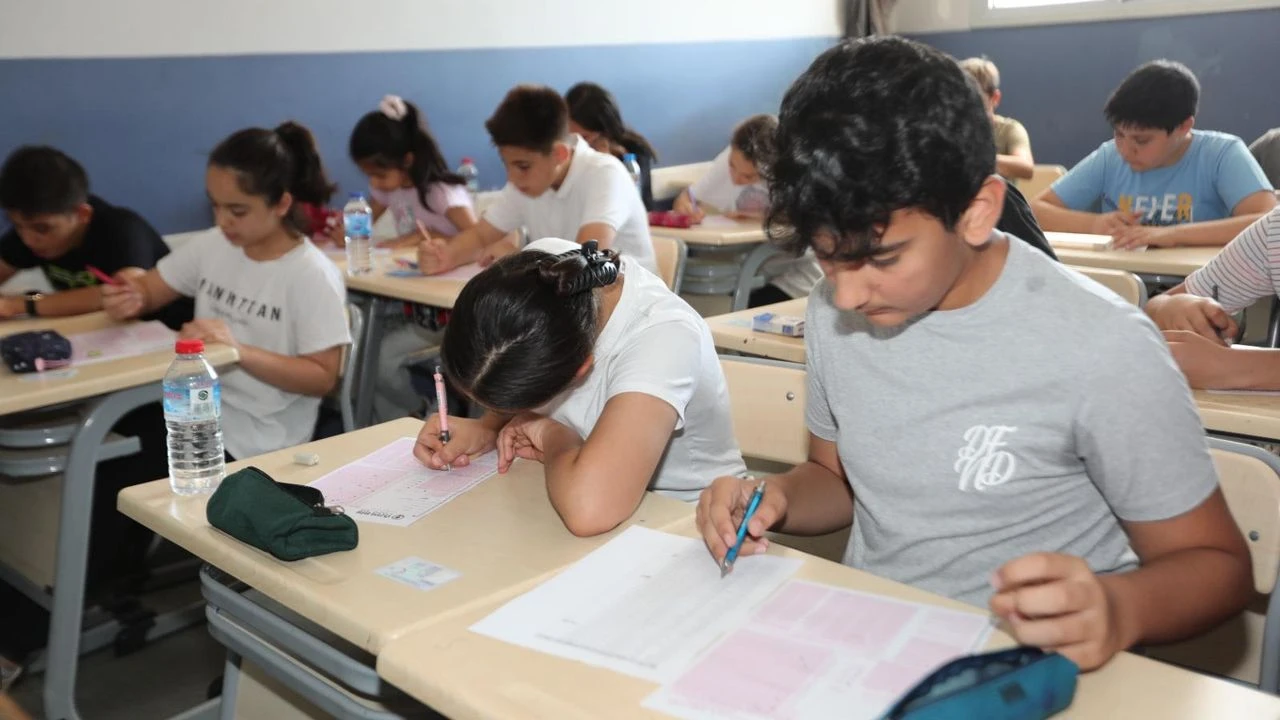 Bayraklı'da kurum kabul sınavı