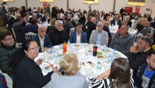 Ege Bölgesi Kars Ardahan Iğdır Dernekleri Federasyonu İftar Programı Yoğun Katılımla Gerçekleşti