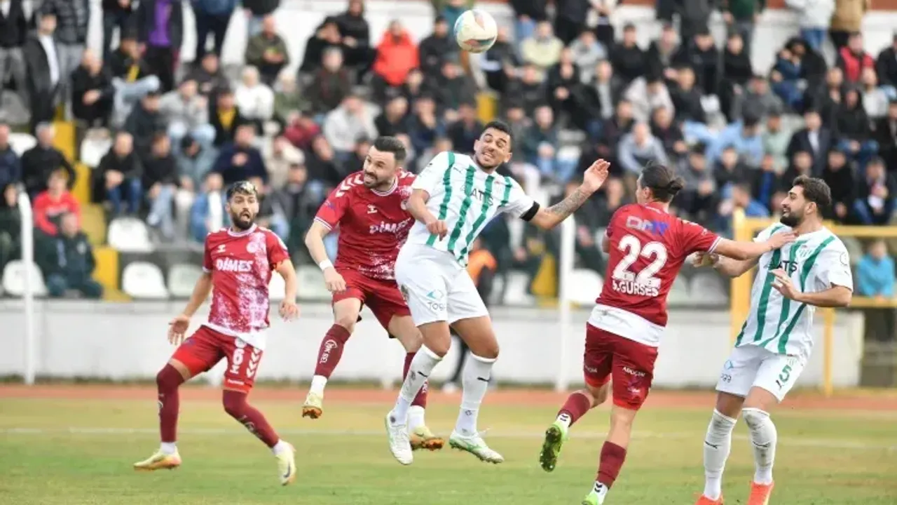 Karşıyaka liderlik yarışında!