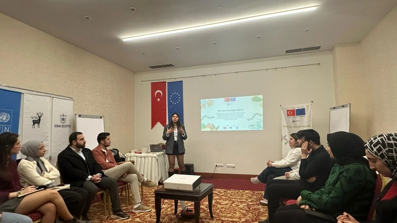 Konak'ta Genç İklim Liderleri göreve başladı