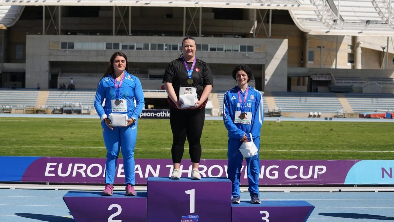 Milli atlet Pınar Akyol'dan altın madalya!