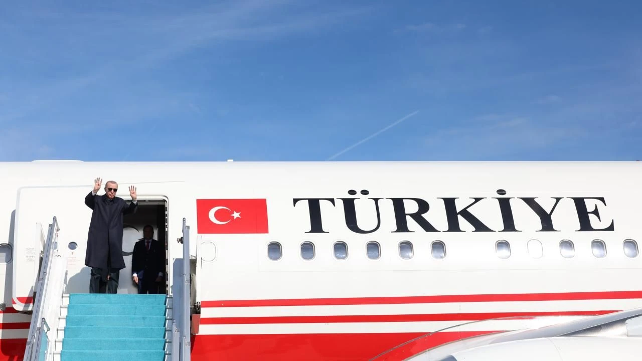 Cumhurbaşkanı Erdoğan, İtalya'dan yurda döndü!