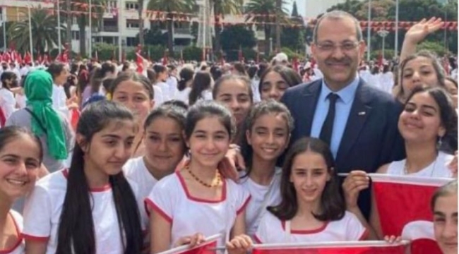 Gaziemir Belediye Meclis Üyesi Dr. Davut Dinçel'den 23 Nisan Kutlaması