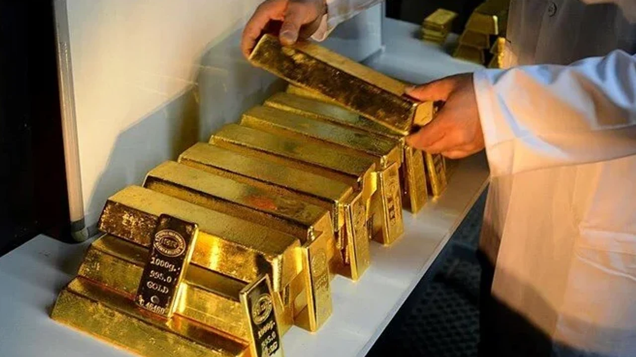 Yatırımcılar dikkat: Altın rekora koşuyor!