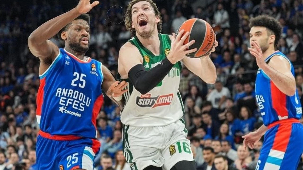 Anadolu Efes, Panathinaikos'u evinde devirdi! Seriye eşitlik geldi...