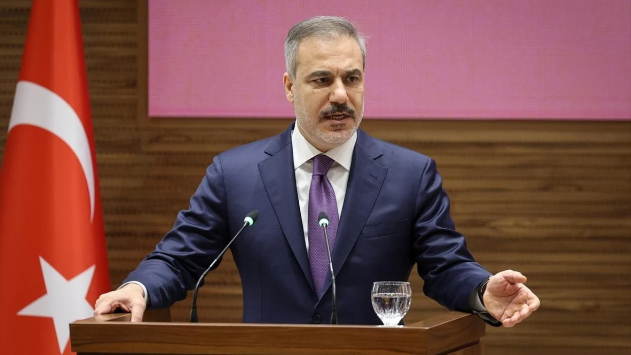 Fidan, Pakistan Dışişleri Bakanı ile görüştü