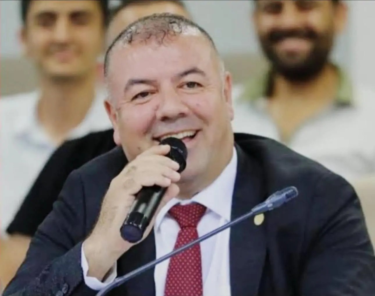 Latif Aydemir'den Bayraklı Meclisi'nde Gündem Dolu Konuşma: "Amacımız Zamanı Verimli Kullanmak"