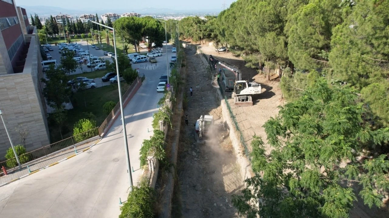 Manisa Büyükşehir'den Bozköy Deresi'ne yeni yaşam alanı
