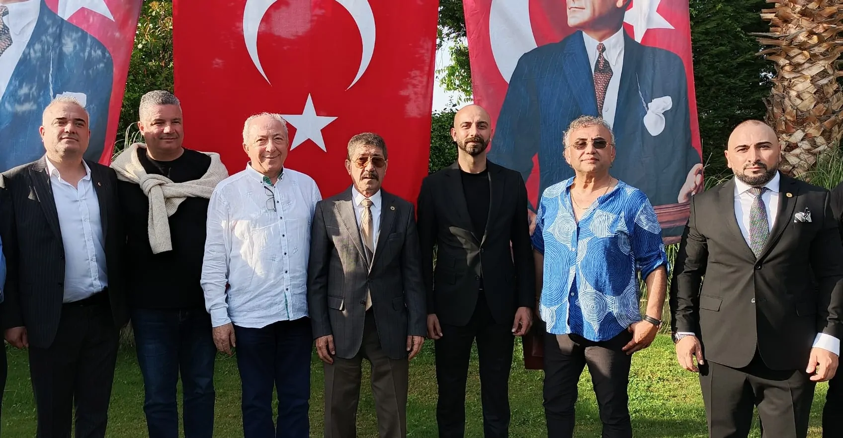 MİSİAD İzmir'e Çıkartma Yaptı