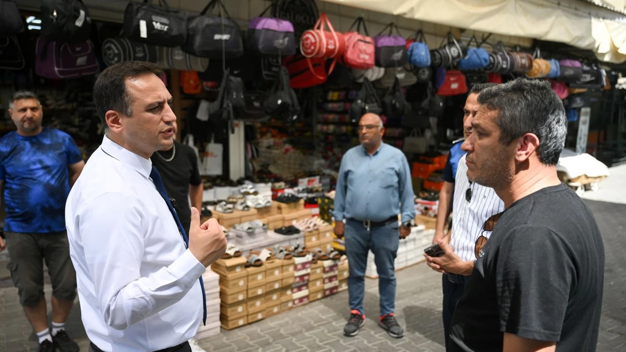 Başkan Eşki'den esnaf ziyareti