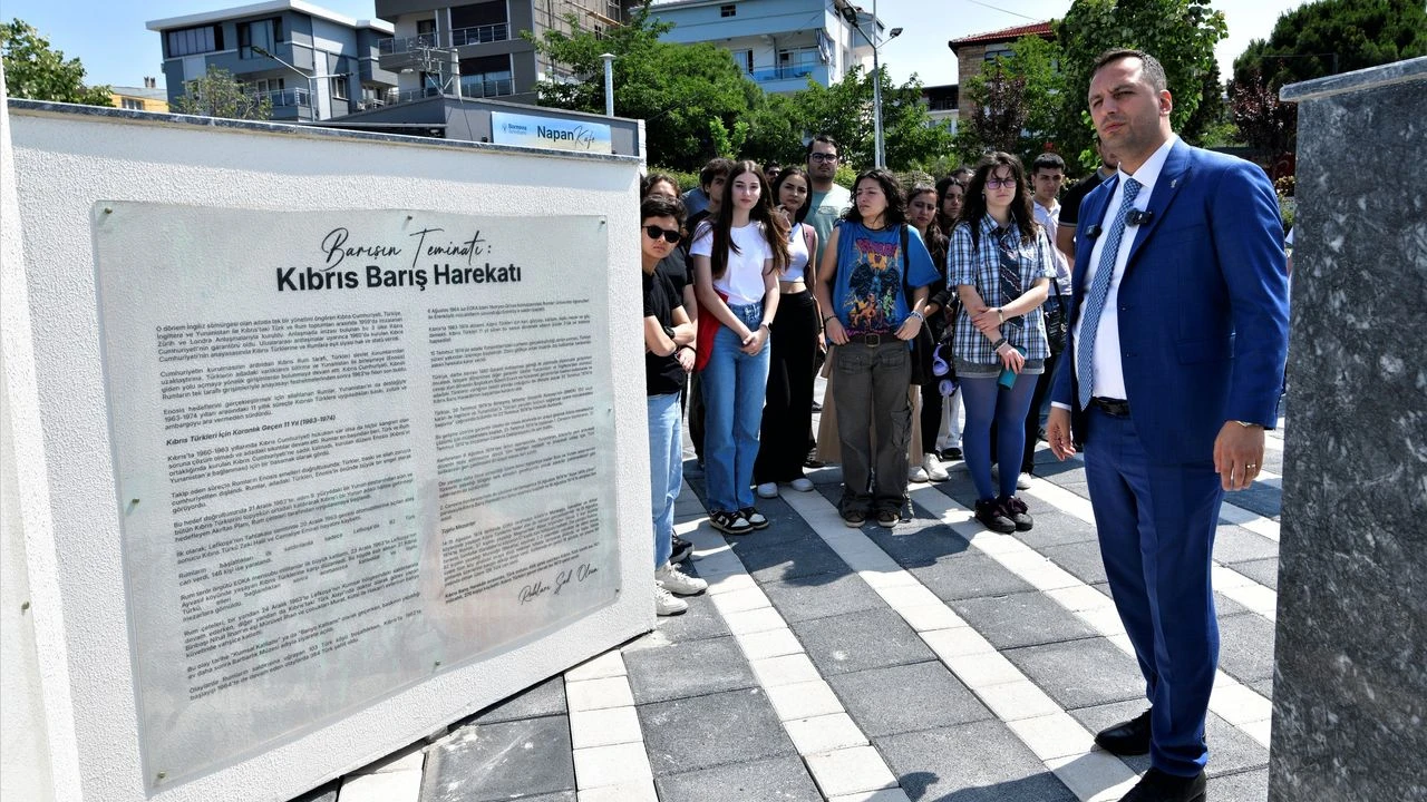 Başkan Eşki öğrencilere Kıbrıs'ı anlattı
