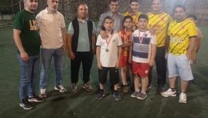 Bilal Kırkpınar'dan Gençlere Hem Bayram Kutlaması Hem Spor Çağrısı