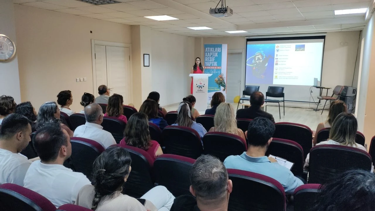 Çiğli'den atık dönüşümü semineri