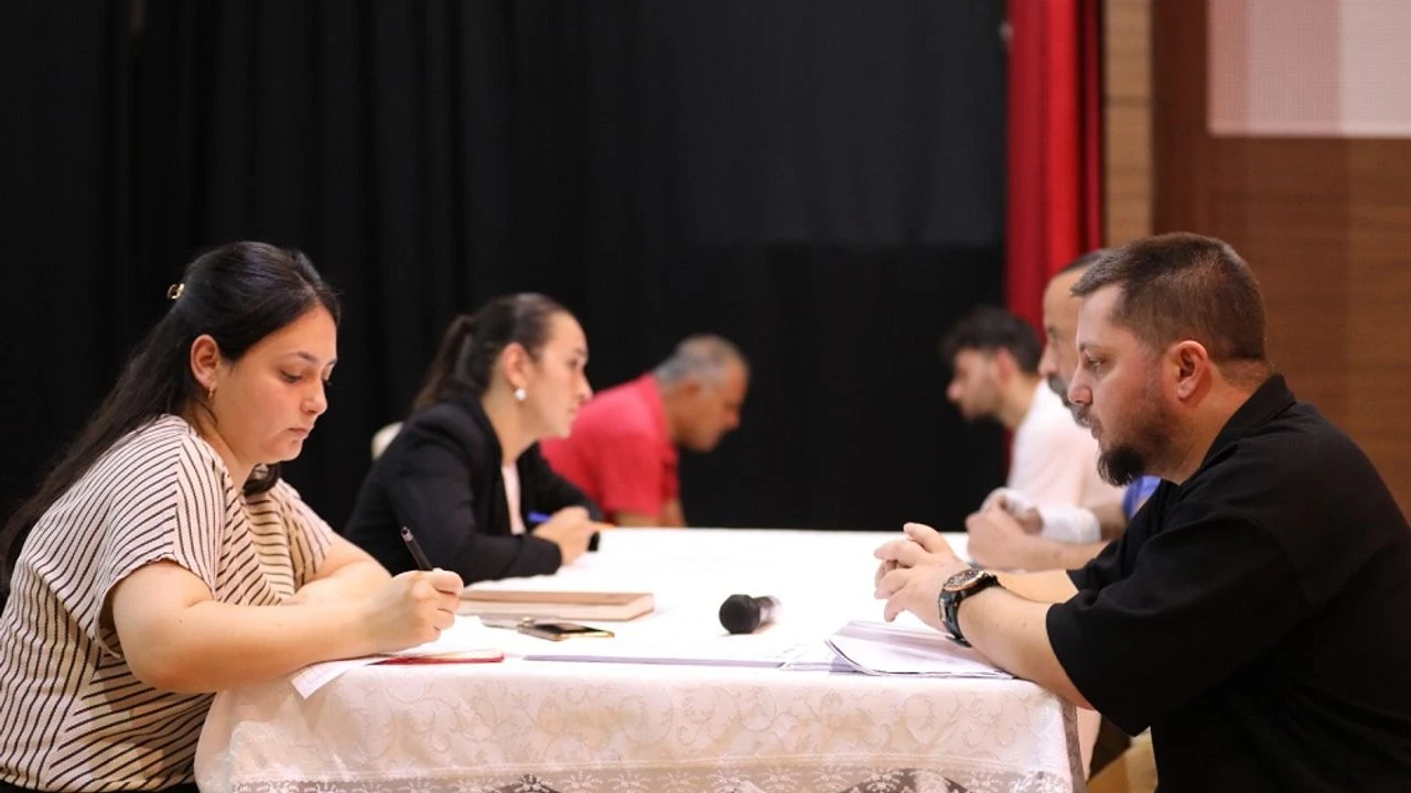 "İşim Menderes"e yoğun ilgi