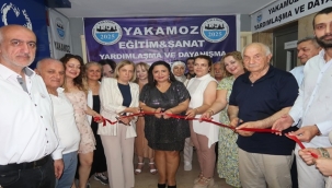 YAKAMOZ DERNEĞİ GÖRKEMLİ BİR TÖRENLE AÇILDI