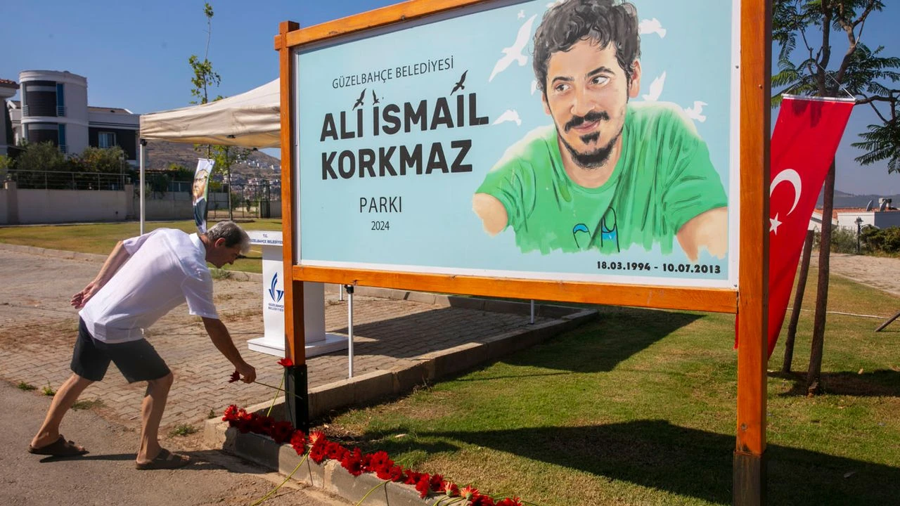 Ali İsmail Korkmaz, Güzelbahçe'de anıldı