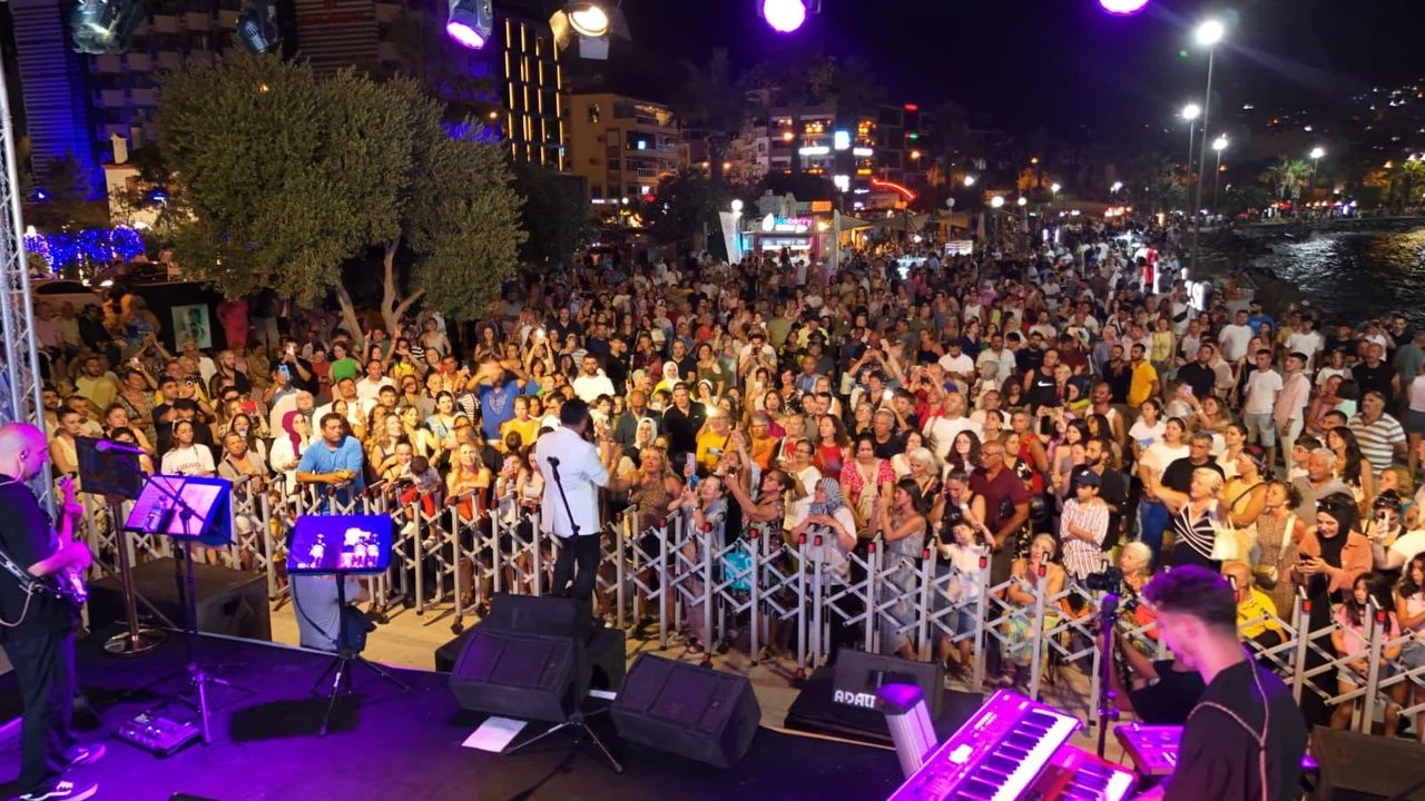 Aydın'da Yaz Konserleri coşkusu sürüyor