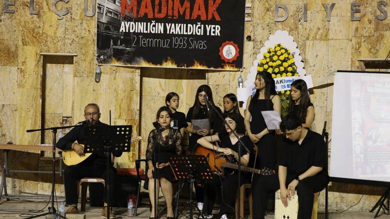Madımak Katliamı 32. yılında Selçuk'ta anıldı