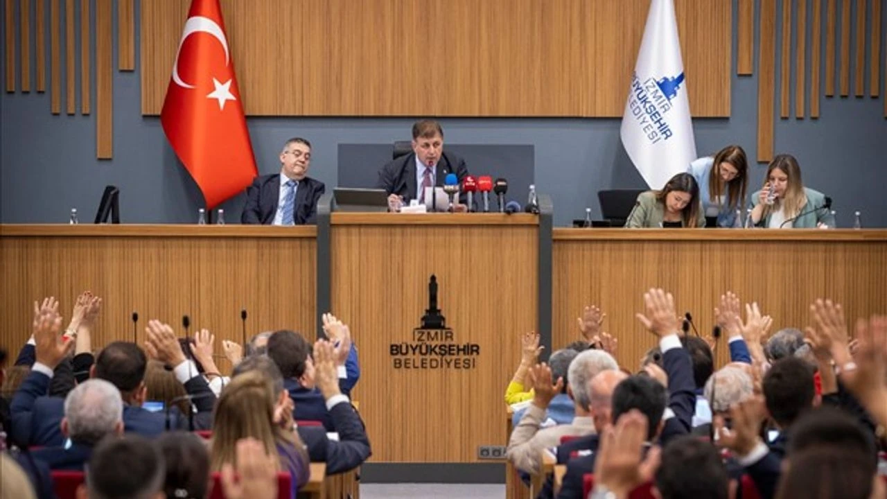 Meclisi karıştıran önerge! "Bürokratların eski eşlerine şirket kurdurup…"