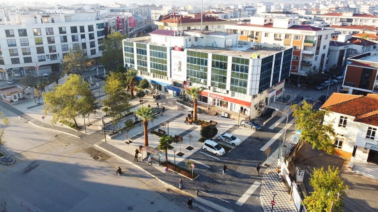 Menderes Belediyesi'nden rüşvet iddiasına yanıt!