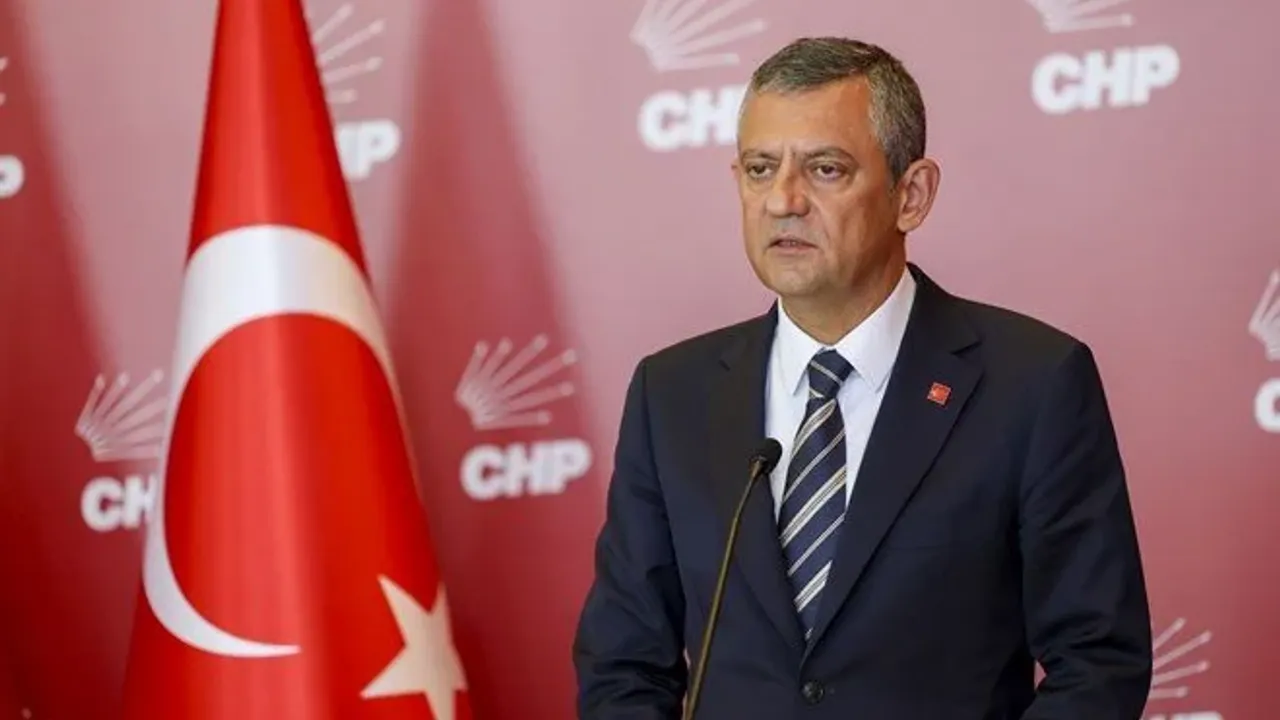 Özel'den "komisyon" kararı: İsimleri yarın açıklayacağız!