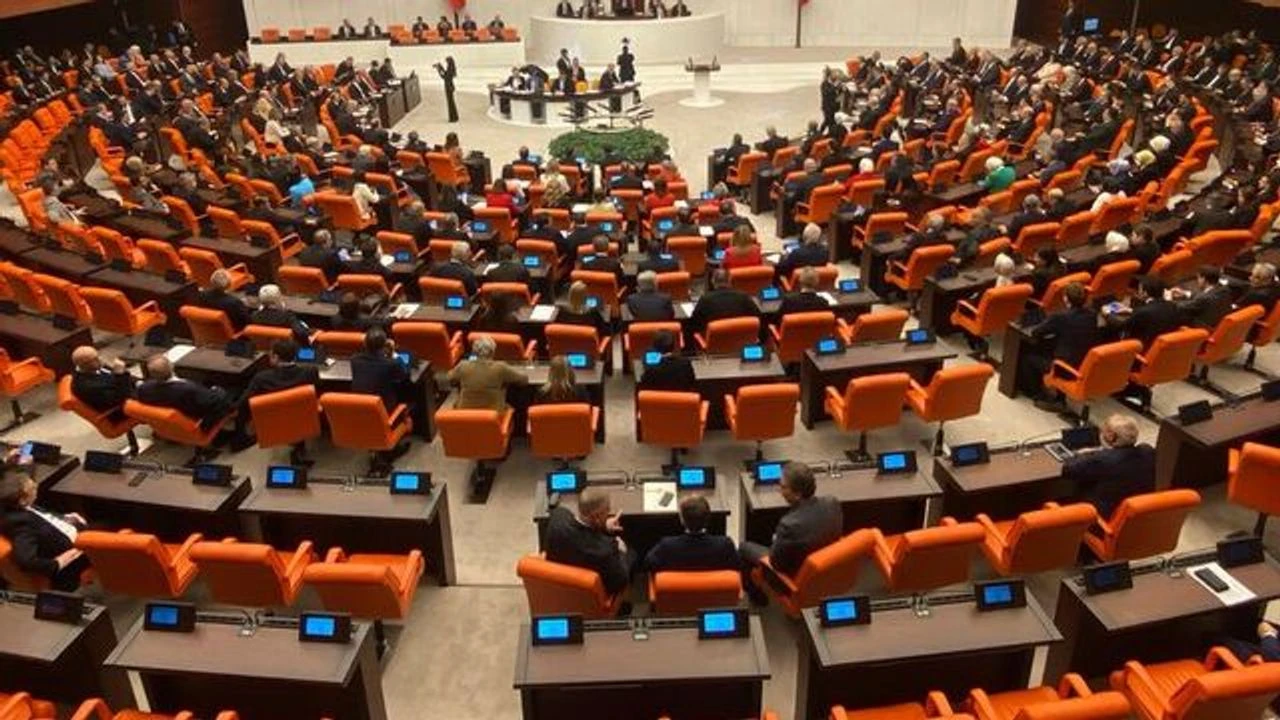 Süreç komisyonda... Gözler yarında!