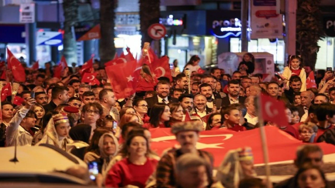 Buca'da trafiğe '30 Ağustos' ayarı!
