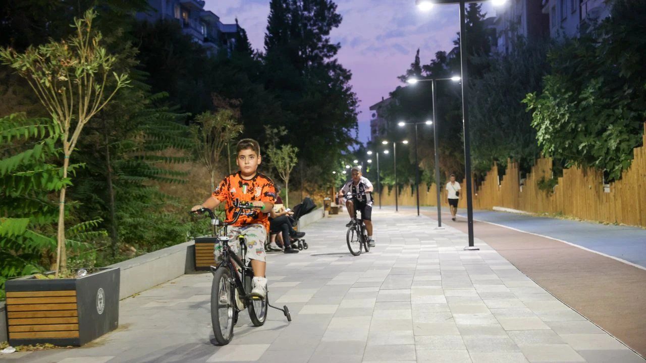 Buca'nın tarihi tren yolu hattı yeniden hayat buldu