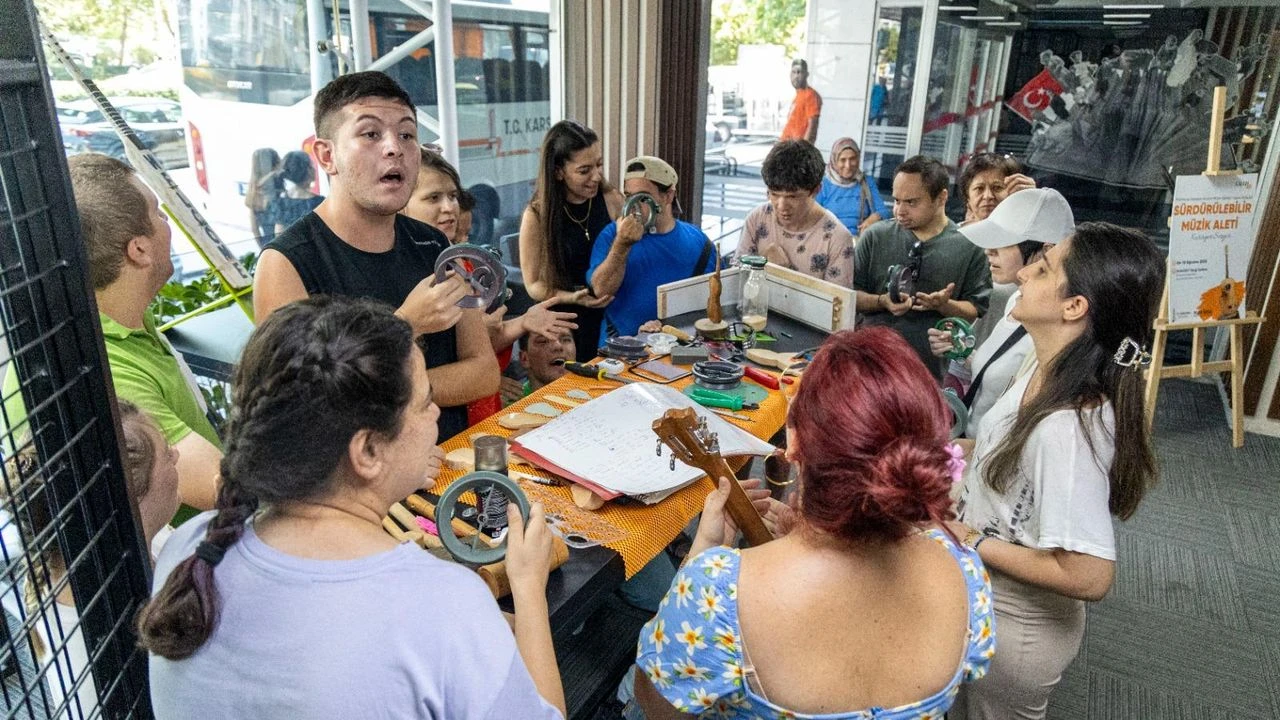 Özel bireyler "sürdürülebilir müzik" ile buluştu