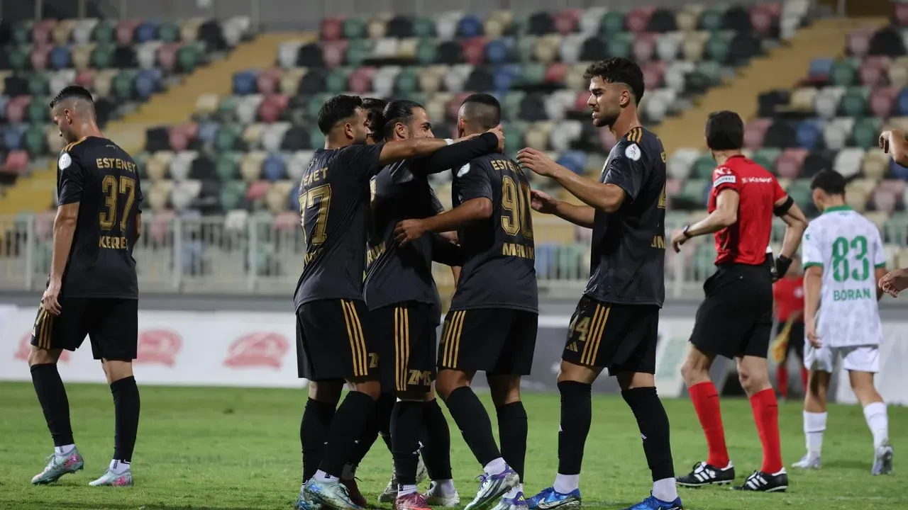 Aliağa FK'dan kupa maçında tarihi galibiyet