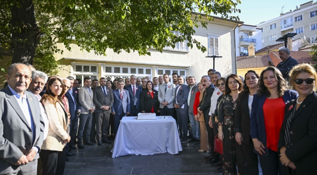 Türkiye'de bir ilk: Bornova'da Muhtarlar Akademisi başlıyor