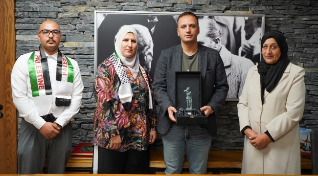 Bornova ve Filistin'in Dura Belediyesi'nden kardeşlik adımı