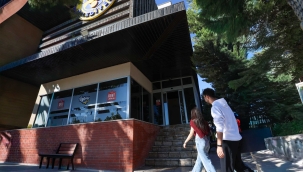 Buca'da sosyal belediyeciliğin kalbi Gençlik Merkezleri'nde atıyor