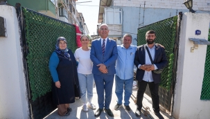 Gaziemir Belediyesi'nden yangında zarar gören evlere yardım eli