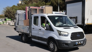 Konak'ta 'Evden Eve Dayanışma' devam ediyor