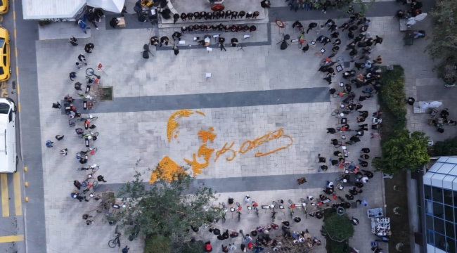 10 Kasım'da Menderes'e Atatürk İmzası